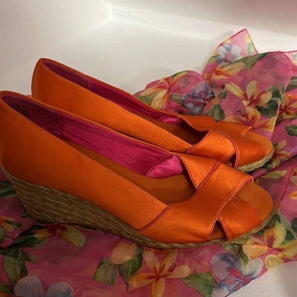 🧡NWOT Chaps Shoes🧡  - Picture 3 of 7